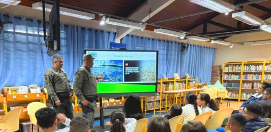 GCM Ambiental de São Bernardo promove palestra de educação ambiental para alunos de EMEB no Batistini
