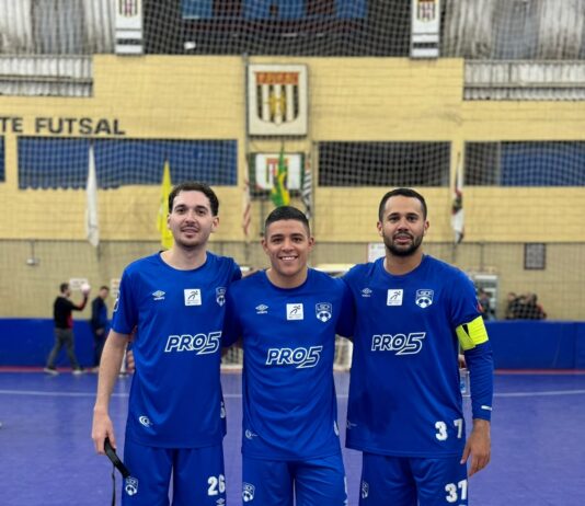 Liga São Caetano vence Praia Grande/MRW e reconquista a liderança do Campeonato Paulista de Futsal