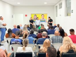Carla e Orlando Morando reúnem lideranças de Santo André para discutir demandas da cidade
