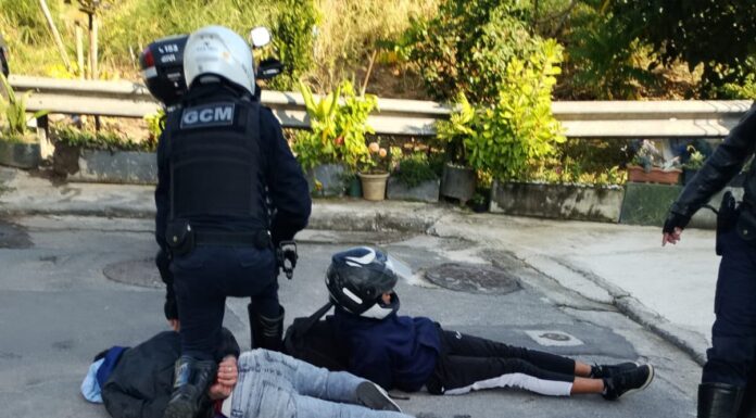 GCM de São Bernardo prende dupla por roubo no Taboão e recupera bens da vítima