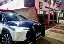 GCM de São Caetano prende homem em flagrante por provocar incêndio em terreno no Bairro São José
