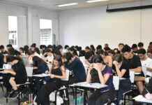 Singular promove simulado aberto e gratuito do Enem