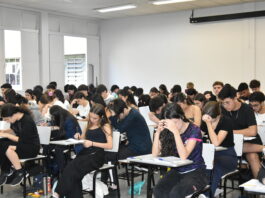 Singular promove simulado aberto e gratuito do Enem