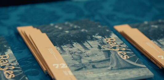 Fundação Pró-Memória de São Caetano lança revista Raízes nº 72 em evento no CineTeatro Santos Dumont