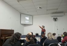 Oficina gratuita de edição de vídeo no celular recebe adultos e crianças em São Caetano