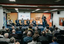 Ministro da Indústria se compromete com o futuro da indústria do ABC e propõe agenda permanente