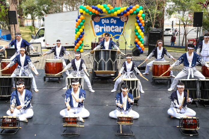 12102025 - Dia de Brincar- Taiko
