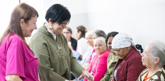 Acolhimento e bem-estar de pacientes marcam ação do Centro de Oncologia de São Caetano no Outubro Rosa