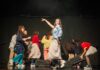 Grupo de Teatro Singular participa de festival internacional e abre nova turma
